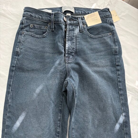 Universal Threads Mid Rise 80's Slim Button Front Jeans Size 6 NWT - Picture 10 of 10